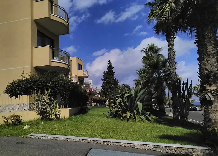 Elihotel SantʼAlessio Siculo