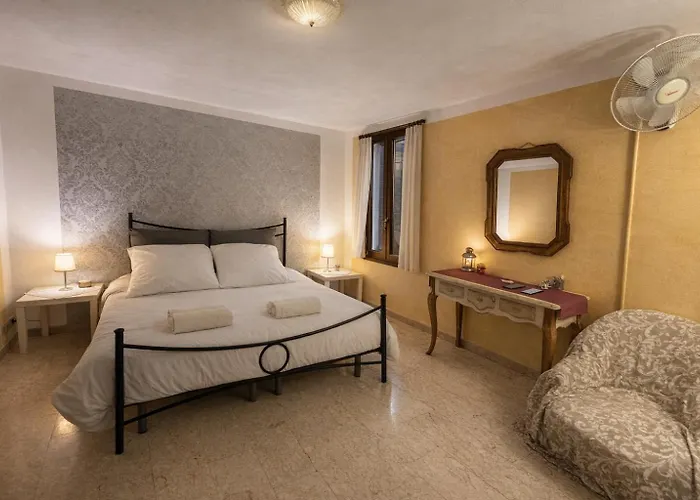 Hotel Two Steps From Rialto Bridge Venezia