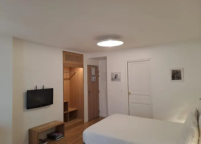 Hotel Lucien Parigi