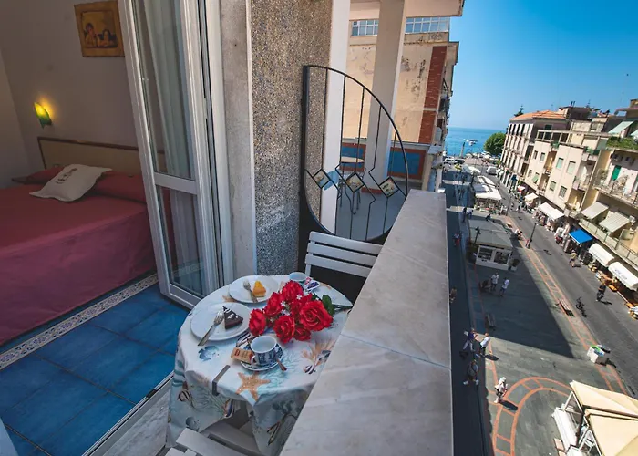 Meublè Casa Mannini Rooms Maiori