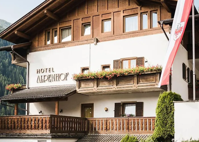 Hotel Alpenhof Ultimo