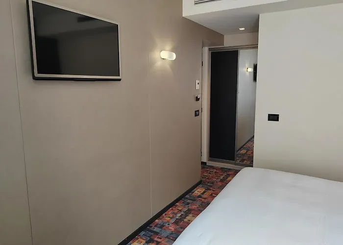 Helussi Hotel Parigi