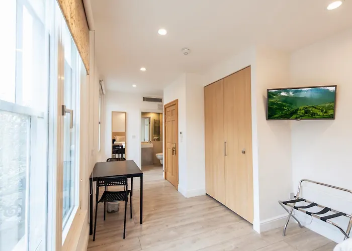 Aparthotel Nox Kensington Londra