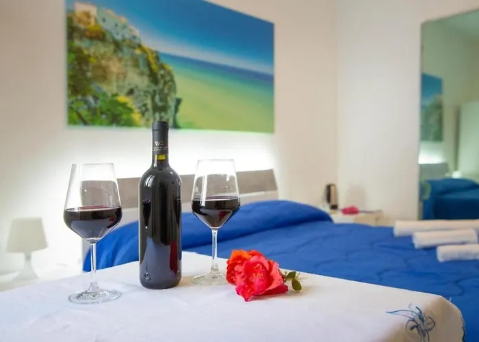 Anna E Augusto B&B --Embrace The World--4-Minute Walk From The Old Town丨authentic Local Experience丨english-Speaking Staff And Wi-Fi - Free Shuttle To The Station Lucera