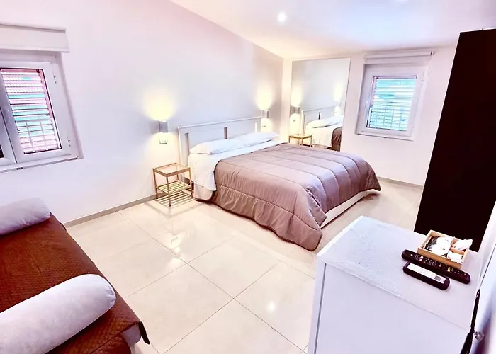 Bed and Breakfast D Annunzio House Martinsicuro