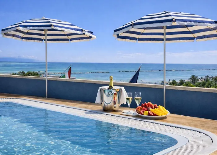 Hotel Holiday Martinsicuro