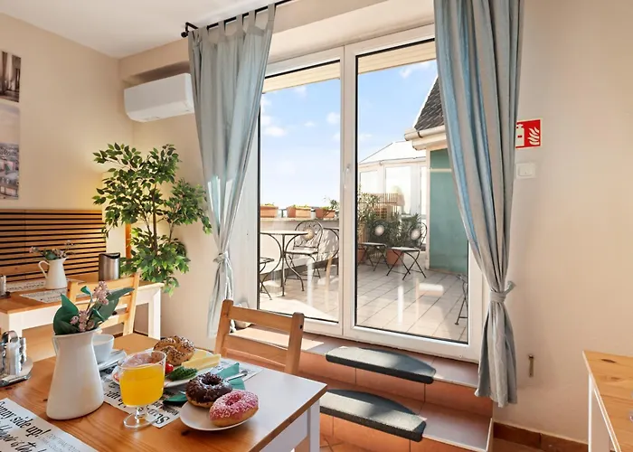 Boulevard City Panzio - Self Check-In Budapest