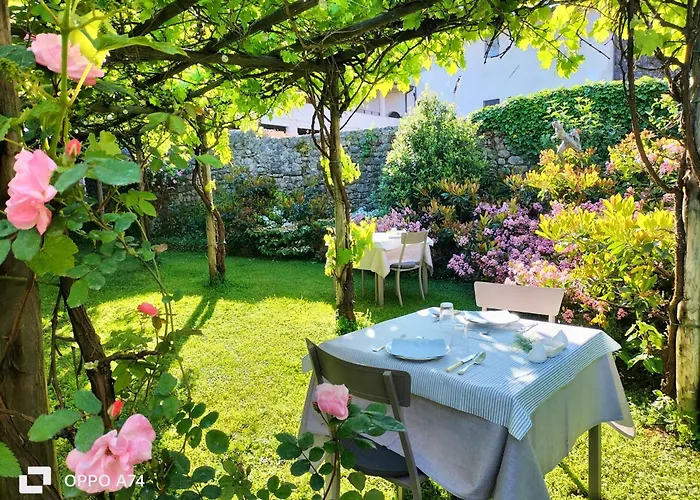 Badia Giulia Prestigious Historical B&B, Camaiore - Adults Only - No Pets