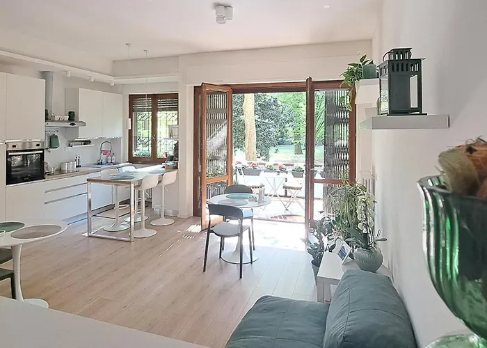 Hotel IL BALCONE NEL PARCO - stanze con bagno privato San Donato Milanese