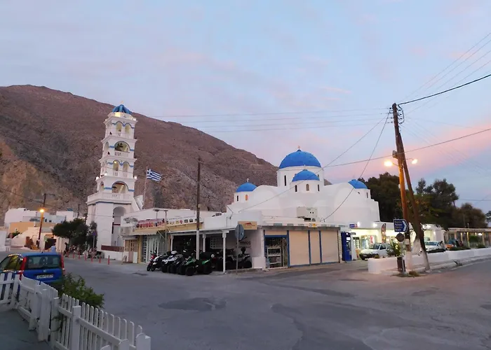 Aegean Studios Perissa