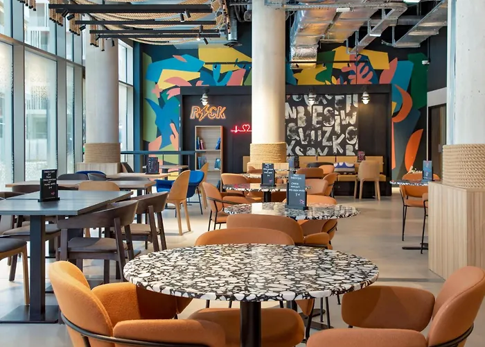Moxy Nizza