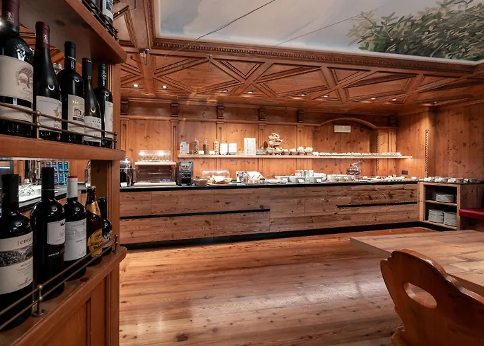 Hotel Piedibosco Moena