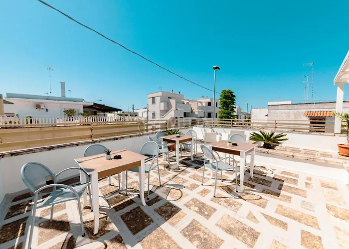 Hotel Lory'S House Porto Cesareo