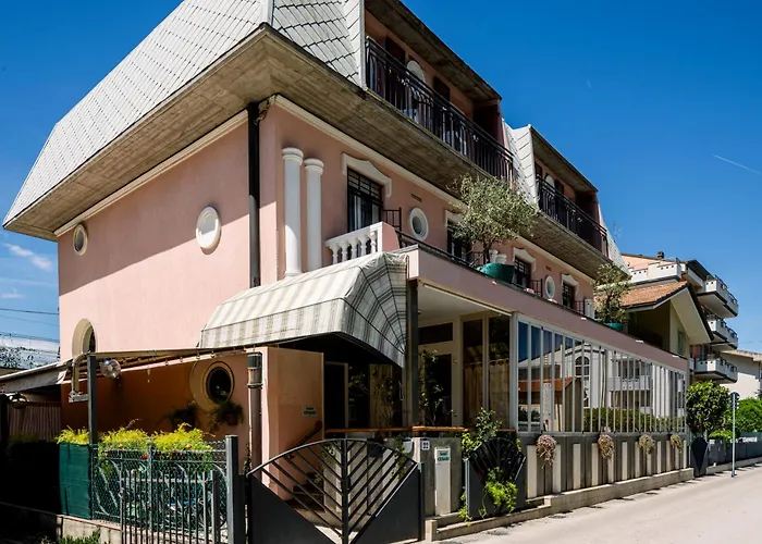 Hotel Cesari Rimini