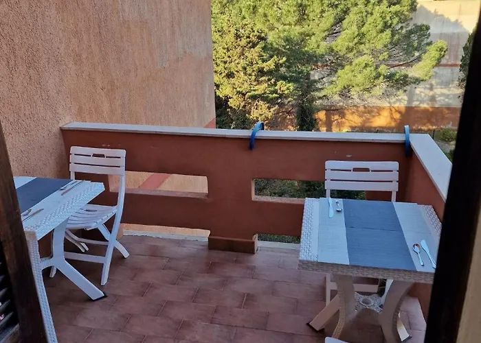 Guest House Tra Rocce E Mare La Maddalena 