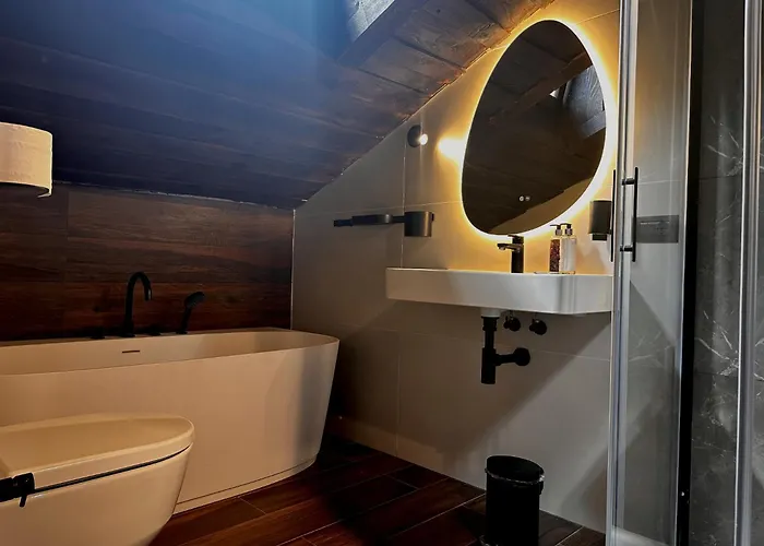 Hotell Millefiori- Alpine Event Lodge Valtournenche
