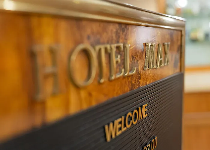 Hotel Max Aversa