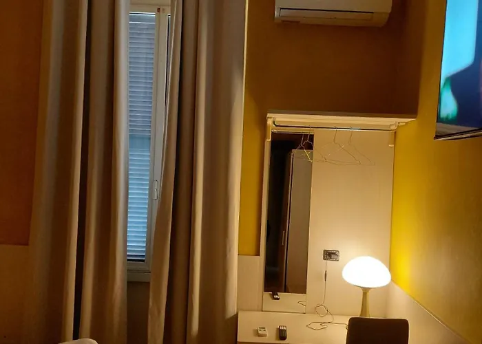 Guest House Hola Roma