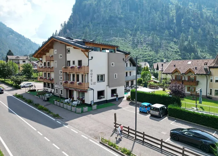 Liz Hotel & Apartments Predazzo