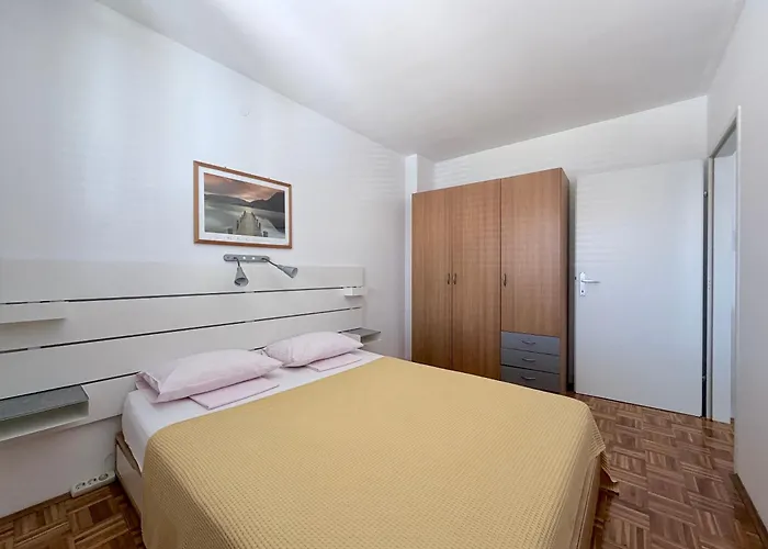 Apartments And Rooms Mofardin Rovigno