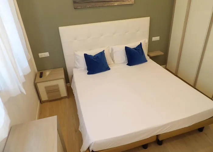 Active Living Residence - Self Check-In Arco