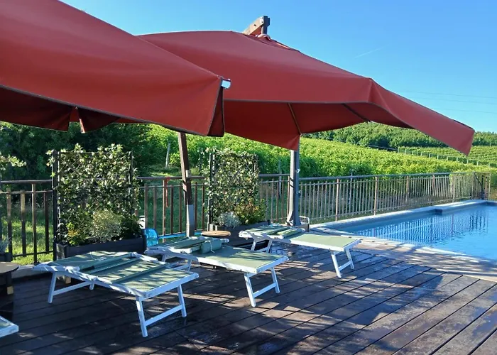 Bed and Breakfast Tra... Monti E Vigne La Morra