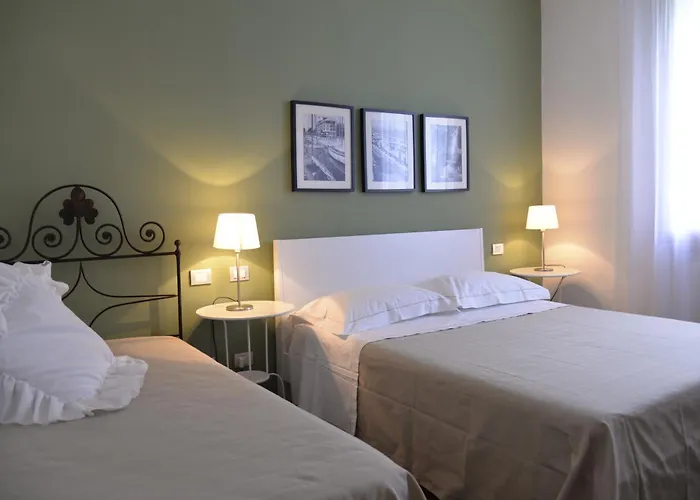 Bed And Breakfast 22 Garibaldi Home Riccione
