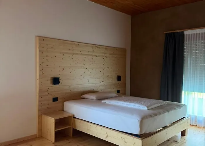 Hotel Garnì Tuttotondo Levico Terme