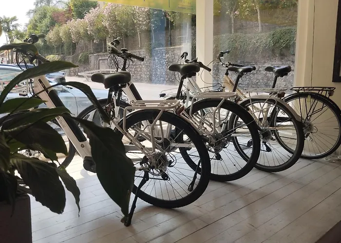 Happy Hotel Atelier Gardone Vittoriale&Spa Gardone Riviera