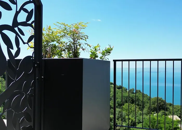 Hotel Laguna San Zeno di Montagna