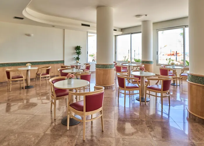 Hotel Dei Cesari - Fronte Mare - Breakfast XXL fino alle 12 Bellaria-Igea Marina