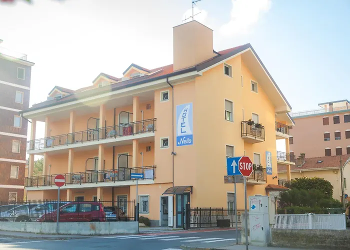 Hotel Nello Marina dʼMarina dʼAndora