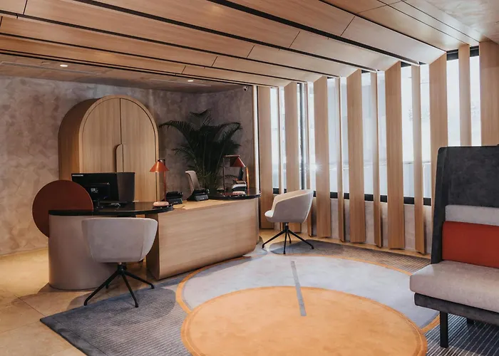 Novotel Living Singapore Orchard