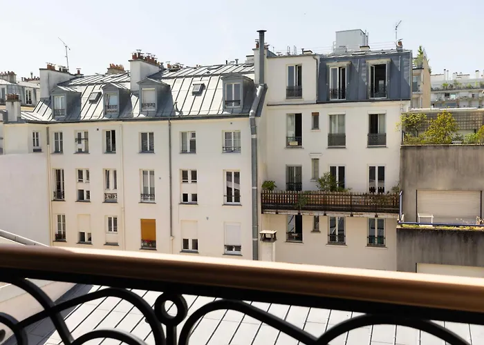 Hotel Le Relais Saint Charles Parigi