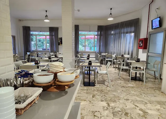 X Hotel Punta Marina