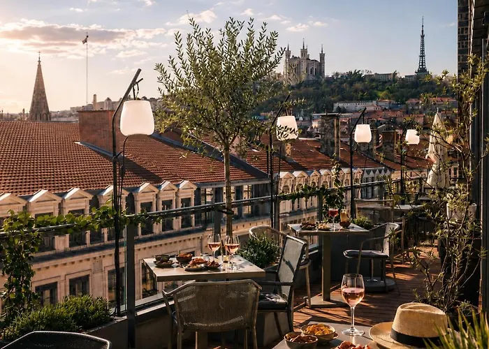 Maison No - Hotel Et Rooftop Lione