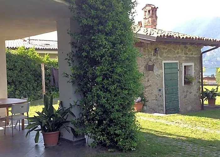 Bed and Breakfast Il Gelsomino Iseo