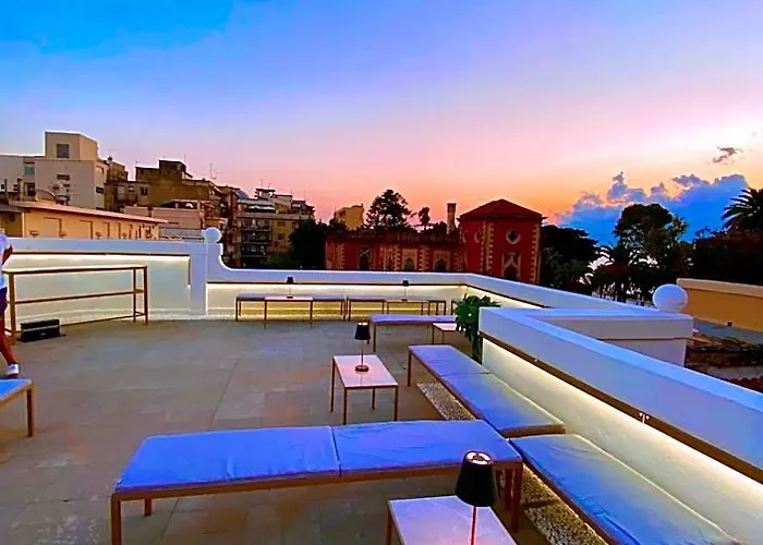 PALAZZO FIACCADORI - Historical Palace Reggio Calabria