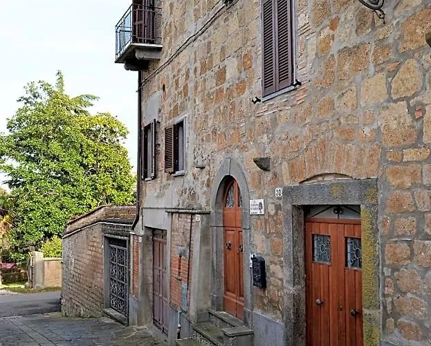 Bed and Breakfast Il giardino di Elena Bagnoregio
