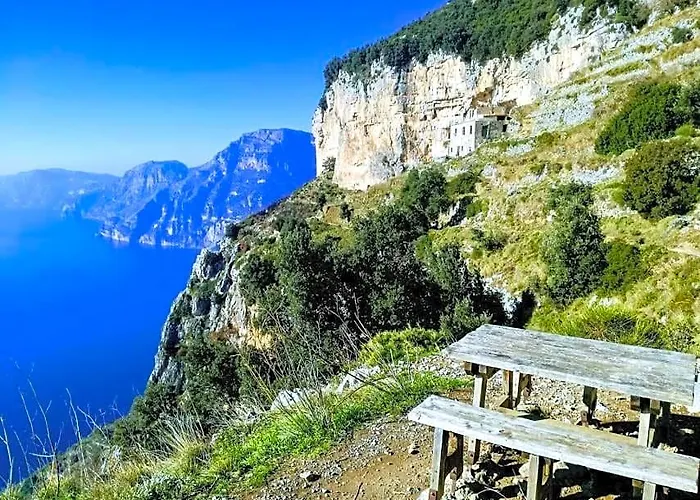 Bed and Breakfast Domus Gaia Amalfi