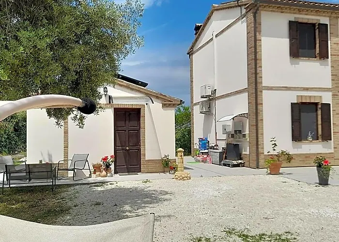 Bed and Breakfast Casale Della Rosa Loreto