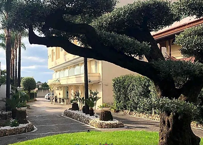 Hotel La Mela Varcaturo