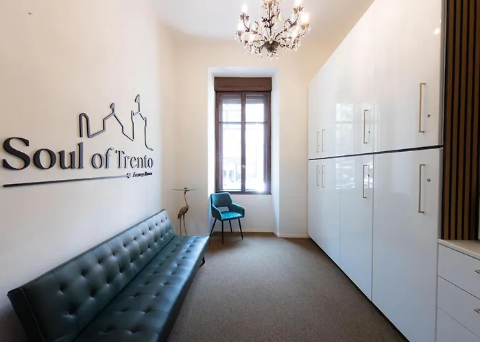Palazzo Lachman rooms Trento