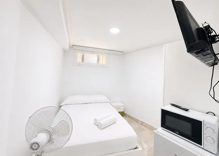 Hospedaje La Campana Madrid