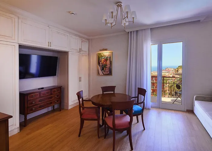 Hotel Quiete Taormina Naxos, Tapestry Collection By Hilton