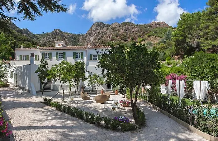 B&B Il Casale di Monserrato Porto Azzurro