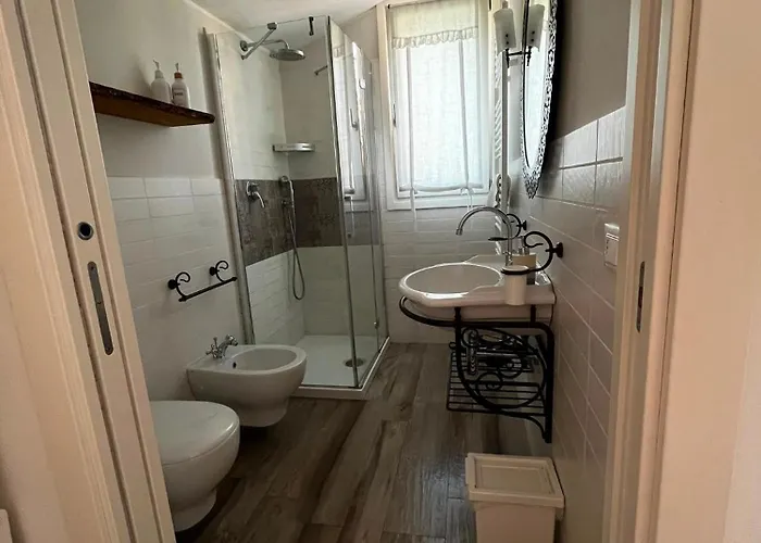 B&B Nadine Forlì - boutique eco stay con parcheggio gratuito