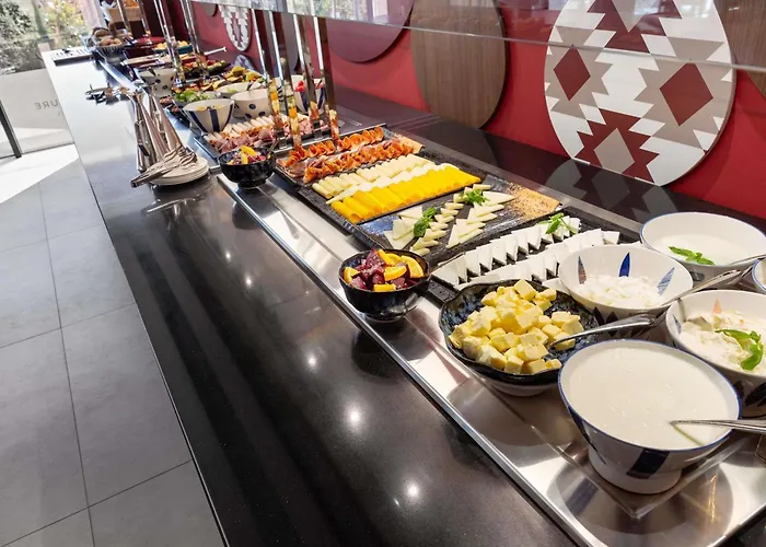 Mercure Tirana