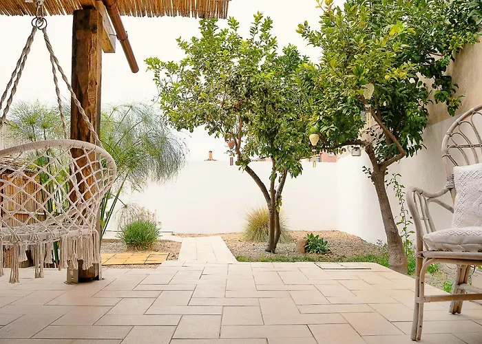 Bed and Breakfast Sustai Càbras
