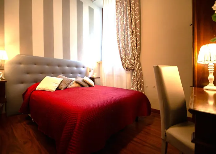 Hotel La Colonna  Lucca